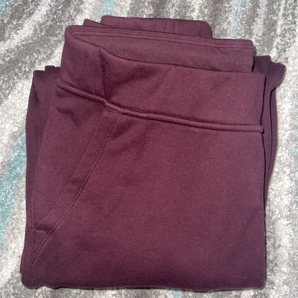 Lululemon Relaxed High Rise Jogger